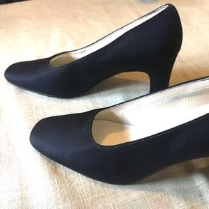 Navy Dress Shoes